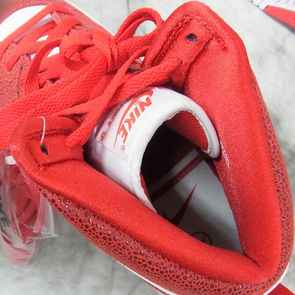 実際に弊社で買取させて頂いた【未使用】NIKE×GOODENOUGH×FRAGMENT/ナイキ×グッドイナフ×フラグメント コートフォース SP/814913-661/28の画像 4枚目