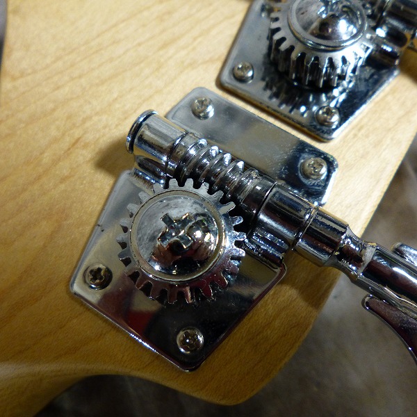 実際に弊社で買取させて頂いた★BUSKER'S/バスカーズ JazzBass ジャズベ Wilkinson搭載 エレキベースの画像 3枚目