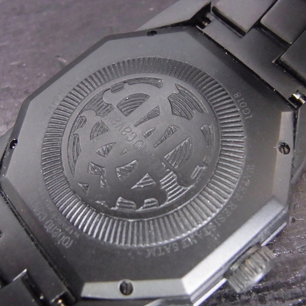 実際に弊社で買取させて頂いたRoberto Cavalli by FRANCK MULLER／ロベルト・カヴァリ バイ フランクミュラー クォーツ 腕時計 RV1G018M0071の画像 4枚目