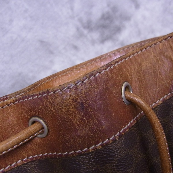 実際に弊社で買取させて頂いたCELINE/セリーヌ レザーショルダーバッグ マガダム/総柄の画像 8枚目