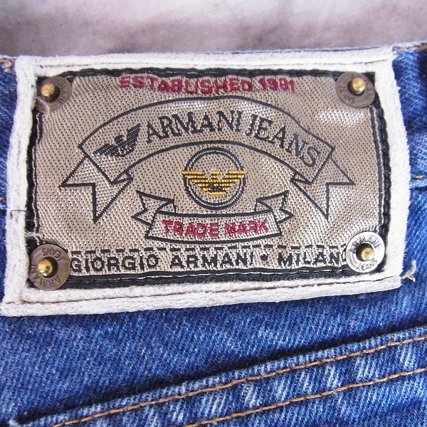 実際に弊社で買取させて頂いたARMANI JEANS/アルマーニジーンズ イタリア製 インディゴ/プレート デニムパンツ 29の画像 3枚目