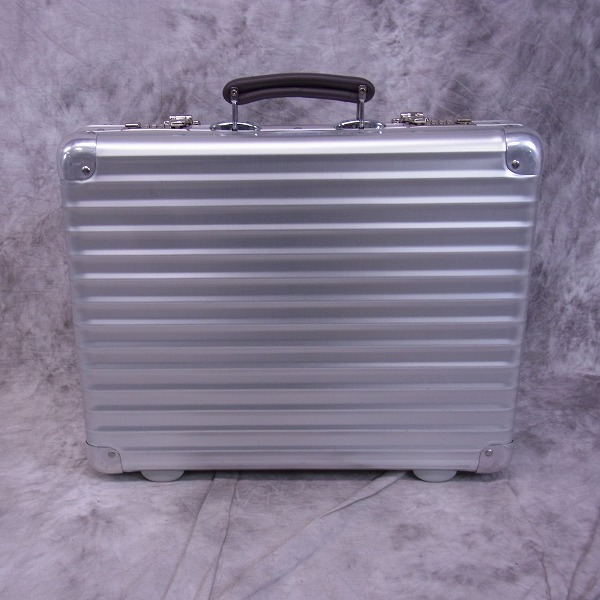 RIMOWA/リモワ CLASSIC FLIGHT/クラシックフライト アタッシュケース 976.12/24Lの買取実績 - ブランド買取専門店リアクロ