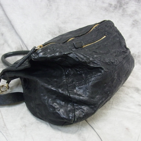 実際に弊社で買取させて頂いたGIVENCHY/ジバンシー PANDORA/パンドラ  シワ加工 ショルダーバッグ 2WAY/ラージの画像 4枚目
