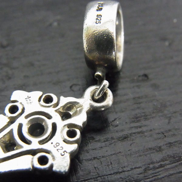 実際に弊社で買取させて頂いた【ギャラ付】LoreeRodkin/ローリーロドキン ファンシーゴシッククロスペンダント/ラージ 01P590-886の画像 4枚目