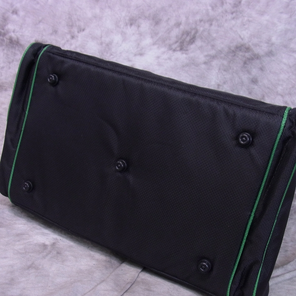 実際に弊社で買取させて頂いた【未使用】Le coq sportif/ル・コック ボストンバック QQ2145 ブラック/グリーン シューズインの画像 3枚目