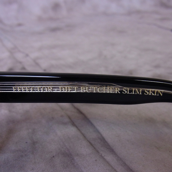 実際に弊社で買取させて頂いたEFFECTOR×DIET BUTCHER SLIM SKIN/エフェクター×ダイエットブッチャースリムスキン DIRT 度入り メガネフレーム の画像 4枚目