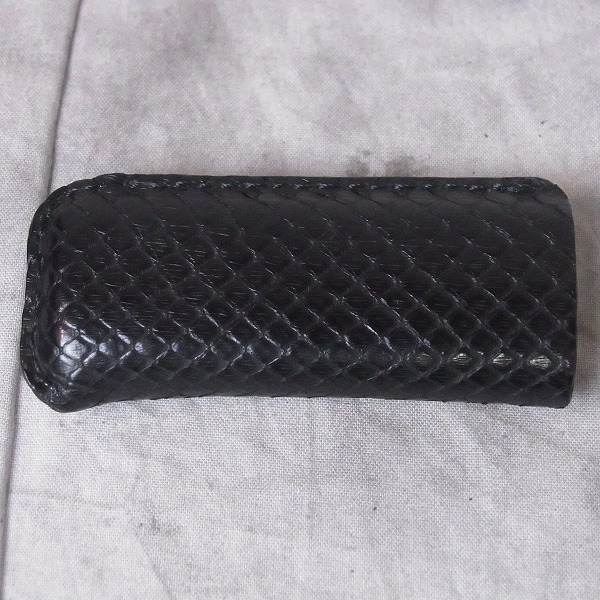 実際に弊社で買取させて頂いたDEAL DESIGN/ディールデザイン パイソン シルバーライターケースの画像 2枚目