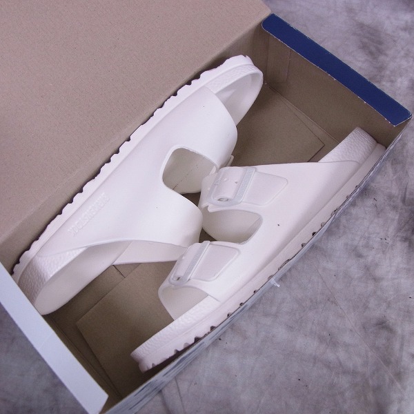 実際に弊社で買取させて頂いたBIRKENSTOCK/ビルケンシュトック アリゾナEVA サンダル 0129443/26.0の画像 6枚目