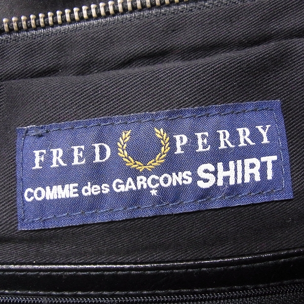 実際に弊社で買取させて頂いたCOMME des GARCONS SHIRT×FRED PERRY/ギャルソン×フレッドペリー 2WAYバッグの画像 5枚目