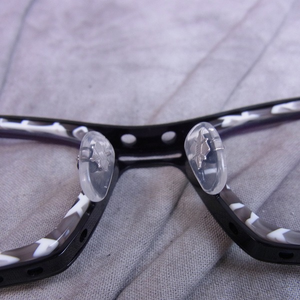 実際に弊社で買取させて頂いたless than human/レスザンヒューマン マーブル柄 スクエア メガネフレームの画像 2枚目