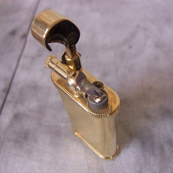 実際に弊社で買取させて頂いたdunhill/ダンヒル UNIQUE/ユニーク ガスライター ゴールド の画像 4枚目