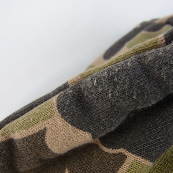 実際に弊社で買取させて頂いたHYDROGEN/ハイドロゲン 迷彩/カモ柄 スカル刺繍パーカー Mの画像 4枚目