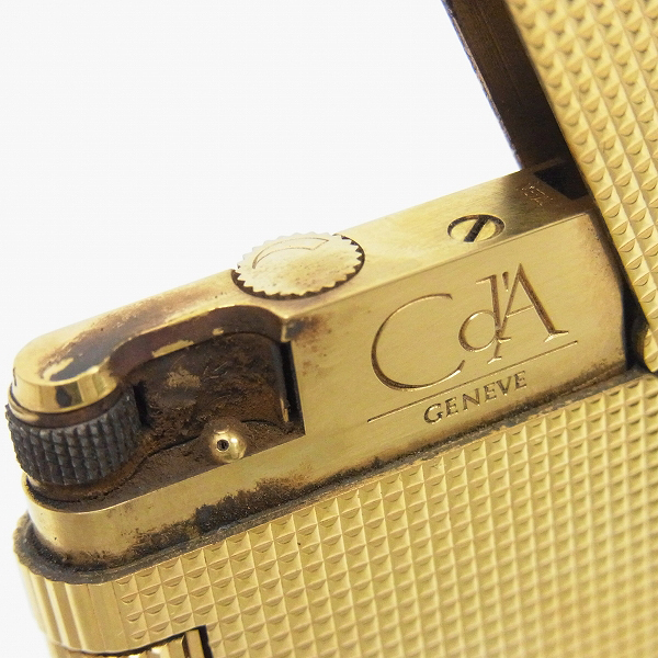 実際に弊社で買取させて頂いたCARAN d'ACHE/カランダッシュ ゴールド ガスライターの画像 2枚目