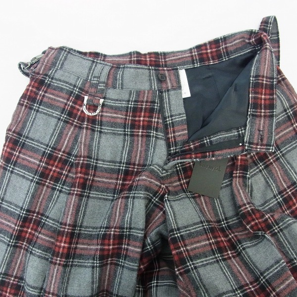 実際に弊社で買取させて頂いた【未使用】kiryuyrik/キリュウキリュウ Needle Punch Check Pleats Bum Flap Pants/ワイドショーツ KP-HP37-104/Sの画像 2枚目