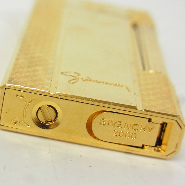 実際に弊社で買取させて頂いたGIVENCHY/ジバンシイ ローラーガスライター ゴールドの画像 2枚目
