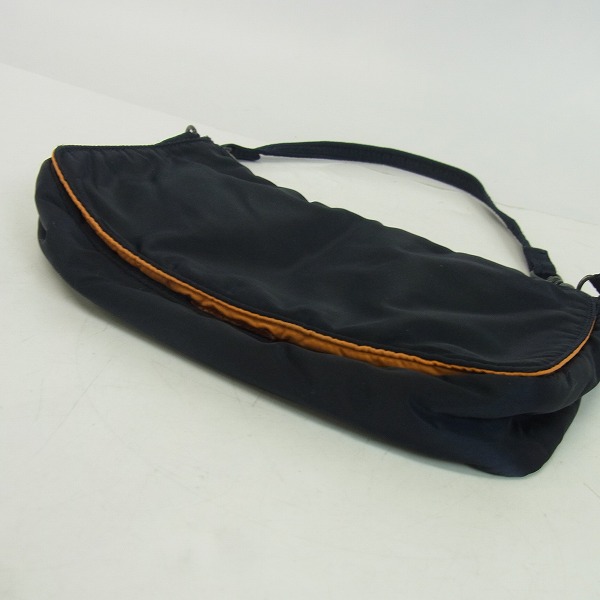 実際に弊社で買取させて頂いたHEAD PORTER/ヘッドポーター TANKER/タンカー ハンドバック/ポーチの画像 3枚目