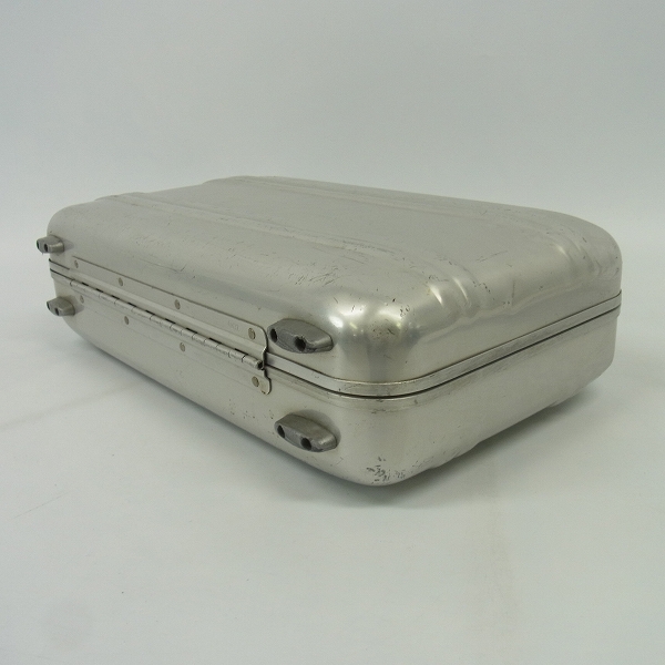 実際に弊社で買取させて頂いたZERO HALLIBURTON/ゼロハリバートン ミニ アタッシュケース　鍵付きの画像 2枚目