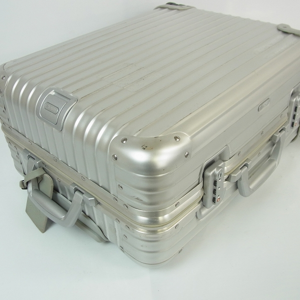 実際に弊社で買取させて頂いたRIMOWA/リモワ TOPAS/トパーズ キャリーケース 4輪マルチホイール 920.56/45L の画像 3枚目