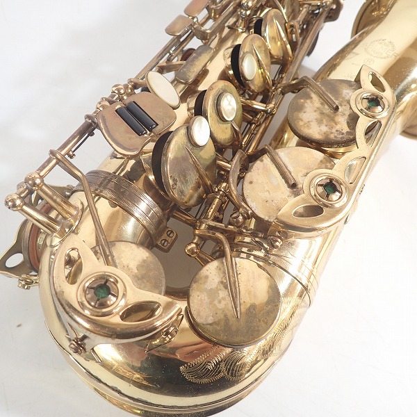 実際に弊社で買取させて頂いた★SELMER/セルマー SA80 アルトサックス スーパーアクション 彫刻あり の画像 3枚目