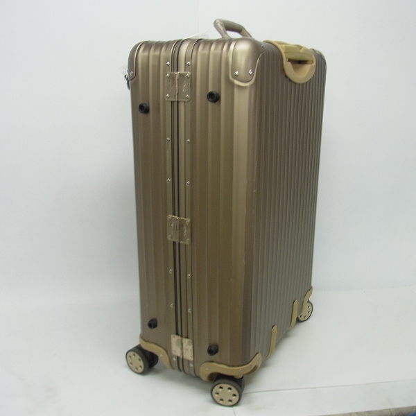 実際に弊社で買取させて頂いたRIMOWA/リモワ トパーズチタニウム キャリーケース/4輪/945.70/82Lの画像 2枚目