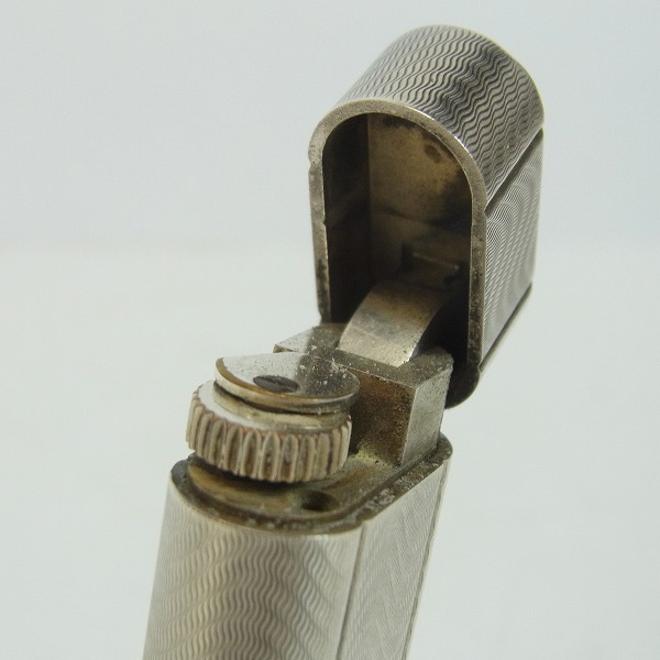 実際に弊社で買取させて頂いたCartier/カルティエ 波模様 ローラーガスライター シルバーの画像 3枚目