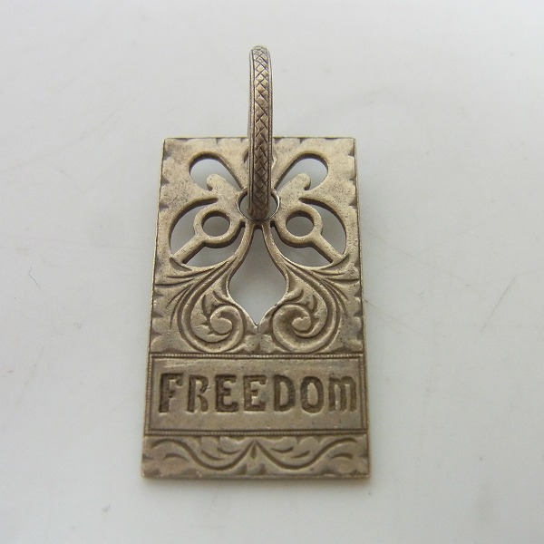 実際に弊社で買取させて頂いたloree rodkin/ローリーロドキン FREEDOM ドッグタグの画像 1枚目