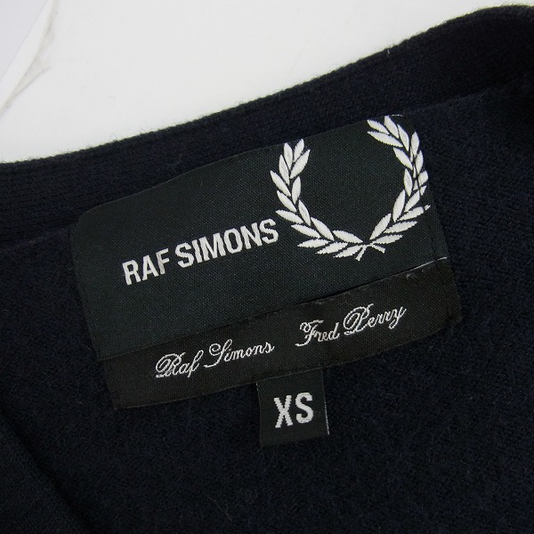 実際に弊社で買取させて頂いたRAF SIMONS×FRED PERRY/ラフシモンズ×フレッドペリー カーディガン XSの画像 2枚目