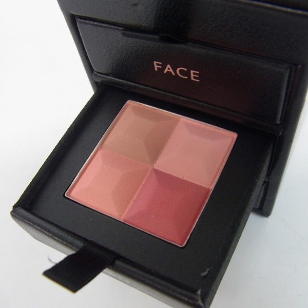 実際に弊社で買取させて頂いた【未使用】GIVENCHY/ジバンシィ TRAVEL EXCLUSIVE/トラベルエクスクルーシブ コスメの画像 2枚目