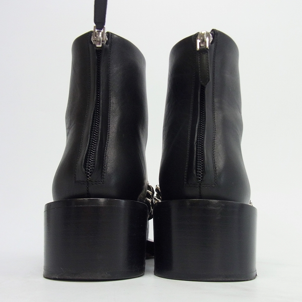 実際に弊社で買取させて頂いたGIVENCHY/ジバンシィ チェーン レザーショートブーツ 37の画像 1枚目
