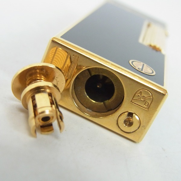 実際に弊社で買取させて頂いたdunhill/ダンヒル ガスライター ラッカー ブラックの画像 2枚目