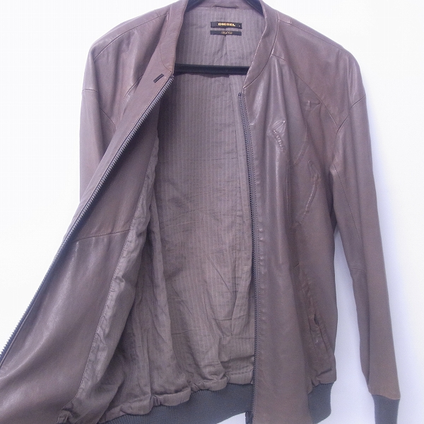 実際に弊社で買取させて頂いたDIESEL BLACK GOLD/ディーゼル ブラックゴールド ラムレザージャケット/Sの画像 3枚目