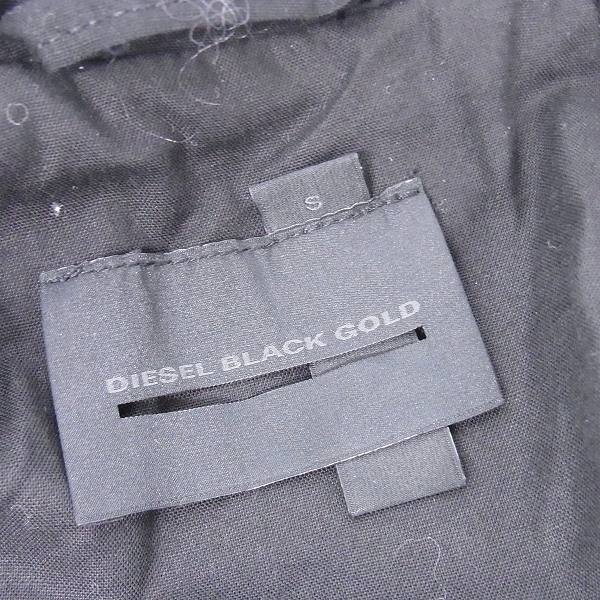 実際に弊社で買取させて頂いたDIESEL BLACK GOLD/ディーゼル ブラック ゴールド レザーエルボーパッチ フーデッドコート/Sの画像 2枚目