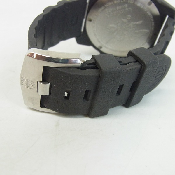 実際に弊社で買取させて頂いたLUMINOX/ルミノックス  CARBON SEAL/カーボンシールズ 腕時計 3801の画像 2枚目