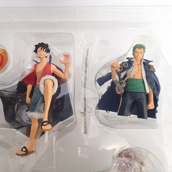 実際に弊社で買取させて頂いたメガハウス ワンピース DESKTOP McCOY ONE PIECE 01/ルフィ/ゾロ/ウソップ/チョッパーの画像 1枚目