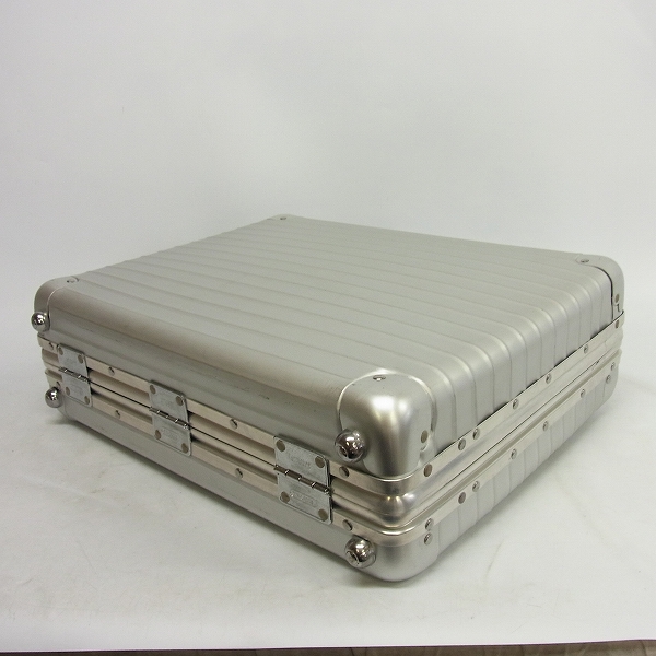 実際に弊社で買取させて頂いたRIMOWA/リモワ  トパーズ ジュラルミンアタッシュケース/956.12の画像 2枚目