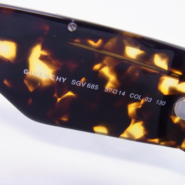 実際に弊社で買取させて頂いたGIVENCHY/ジバンシイ サングラス/アイウェア SGV685 COL.03の画像 5枚目