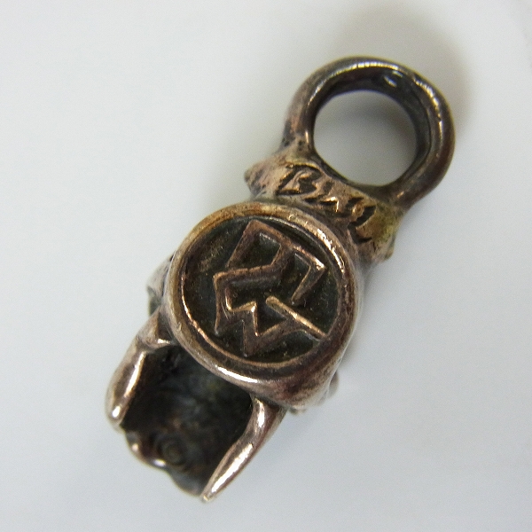 実際に弊社で買取させて頂いたTRAVIS WALKER/トラヴィスワーカー BWL刻印 SkullPendant/スカルペンダントの画像 1枚目