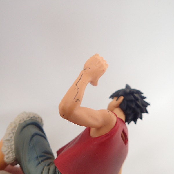 実際に弊社で買取させて頂いたメガハウス ワンピース DESKTOP McCOY ONE PIECE 01/ルフィ/ゾロ/ウソップ/チョッパーの画像 3枚目