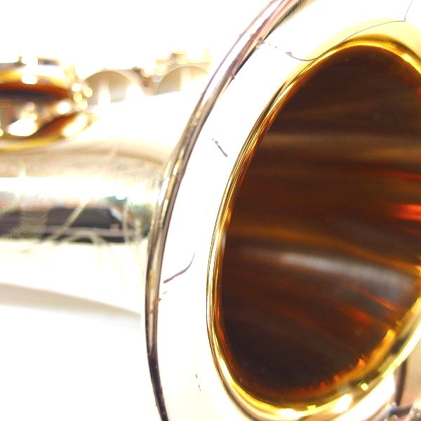 実際に弊社で買取させて頂いた★H.SELMER/セルマー SA80Ⅱ Super Action SERIE2 W/E GL 彫刻入り テナーサックス 純正ケース付の画像 3枚目