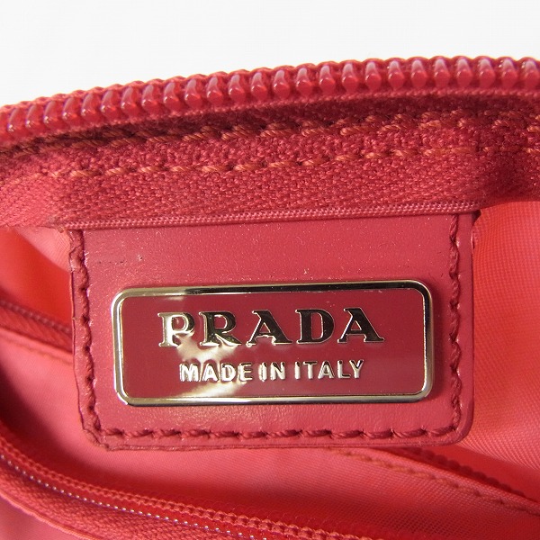 PRADA/プラダ 三角プレート ナイロン ポーチ ピンクの買取実績