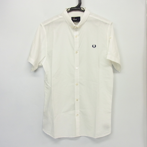 実際に弊社で買取させて頂いたFRED PERRY/フレッドペリー Slim fit/スリムフィット 半袖シャツ/M