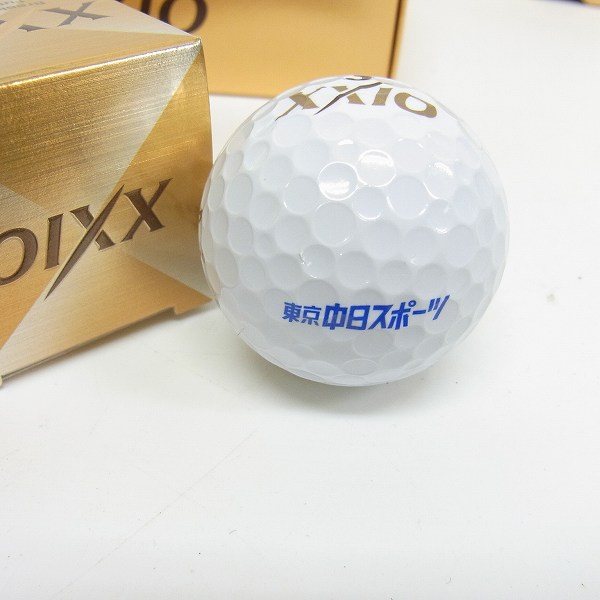 実際に弊社で買取させて頂いた【未使用：プリント入】Dunlop/ダンロップ ゴルフボール XXIO DISTANCE 9スリーブ(18球) ホワイト(ゴールドプリント)の画像 2枚目