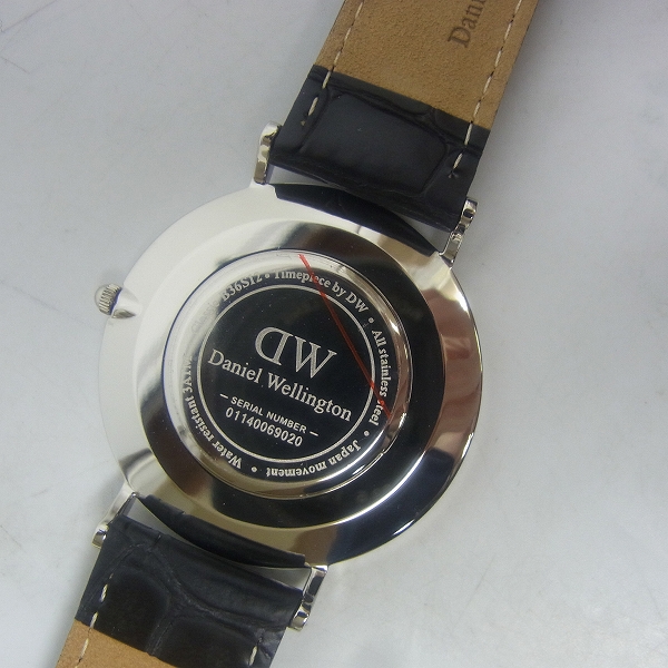 実際に弊社で買取させて頂いたDaniel Wellington/ダニエルウェリントン CLASSIC BLACK クオーツ 腕時計 DW00100147【動作未確認】の画像 3枚目