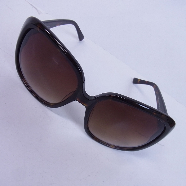 実際に弊社で買取させて頂いたGIVENCHY/ジバンシー サングラス/アイウェア SGV778 COL.6LA