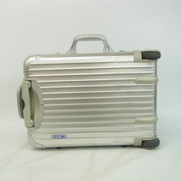 実際に弊社で買取させて頂いたRIMOWA/リモワ TOPAS/トパーズ CABIN TROLLEY/キャビントローリー 2輪 キャリー/スーツケース 929.52/32Lの画像 1枚目