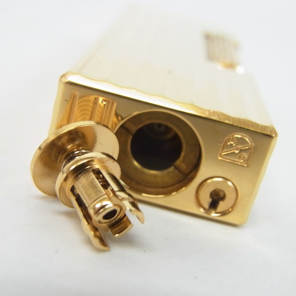 実際に弊社で買取させて頂いたdunhill/ダンヒル サイドローラーガスライター 縦ライン ゴールドの画像 2枚目