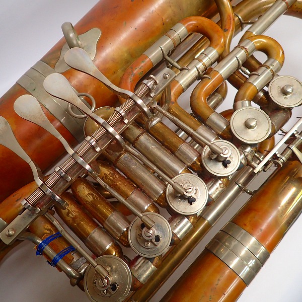 実際に弊社で買取させて頂いた★【詳細不明/ジャンク】B&S/ビーアンドエス チューバ Model Symphony/シンフォニー 要修理の画像 3枚目