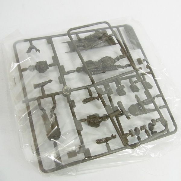 実際に弊社で買取させて頂いたタミヤ 1/35 フォードG.P.A.水陸両用ジープ/ドイツ陸軍キューベルワーゲン等 12点おまとめの画像 3枚目