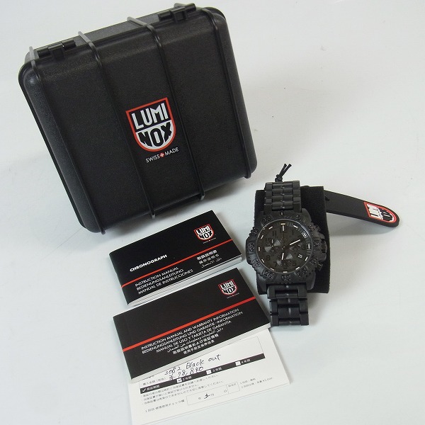 実際に弊社で買取させて頂いたLUMINOX/ルミノックス ブラックアウト クロノグラフ カーボン SERIES3080の画像 4枚目