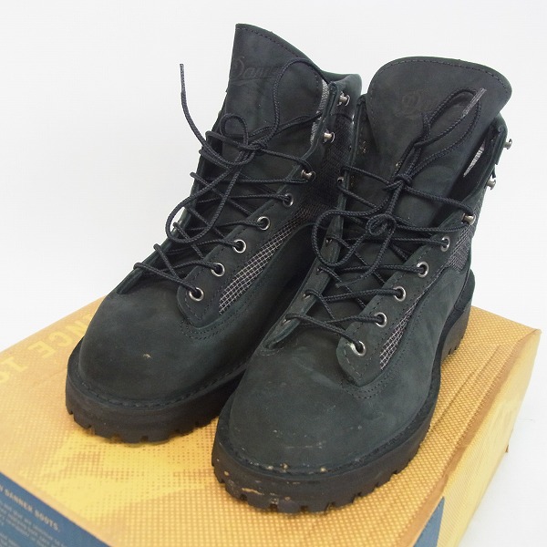 実際に弊社で買取させて頂いたDanner/ダナー ゴアテックス  KEVLAR LIGHT ケブラーライト マウンテンブーツ 33700X/7